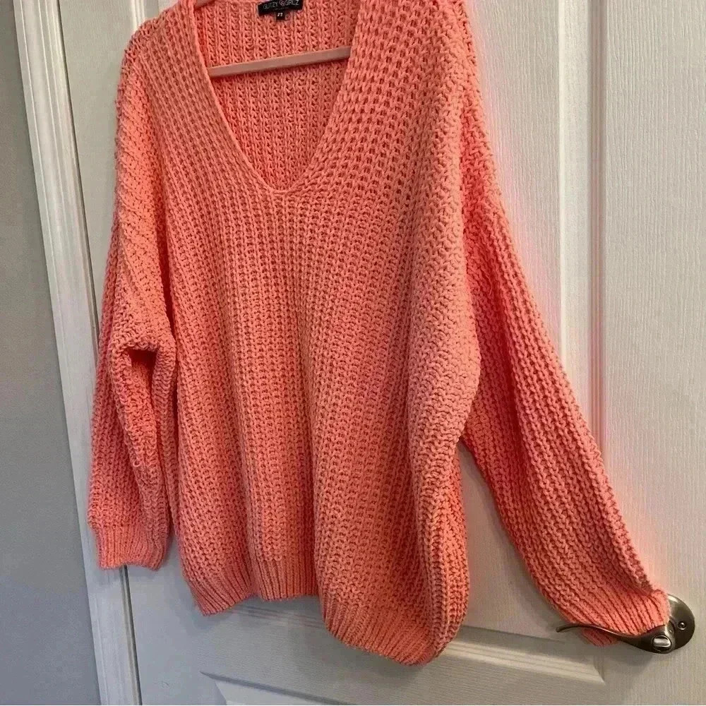 Knit V-Neck Sweater - Picture 3 of 10